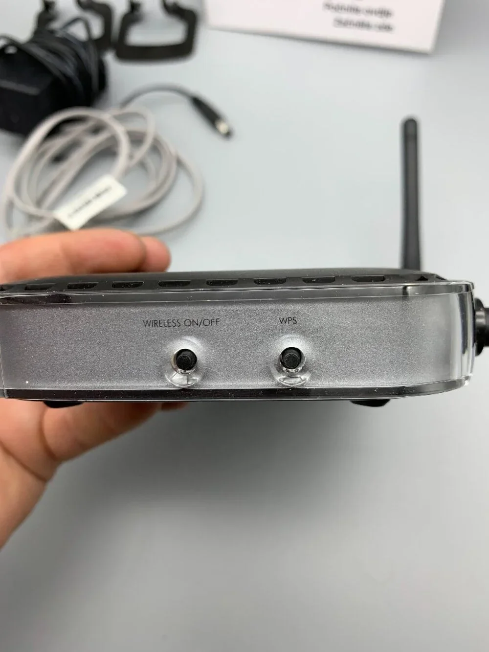 NEW in BOX Neatgear Wireless N300 Router with DSL Modem